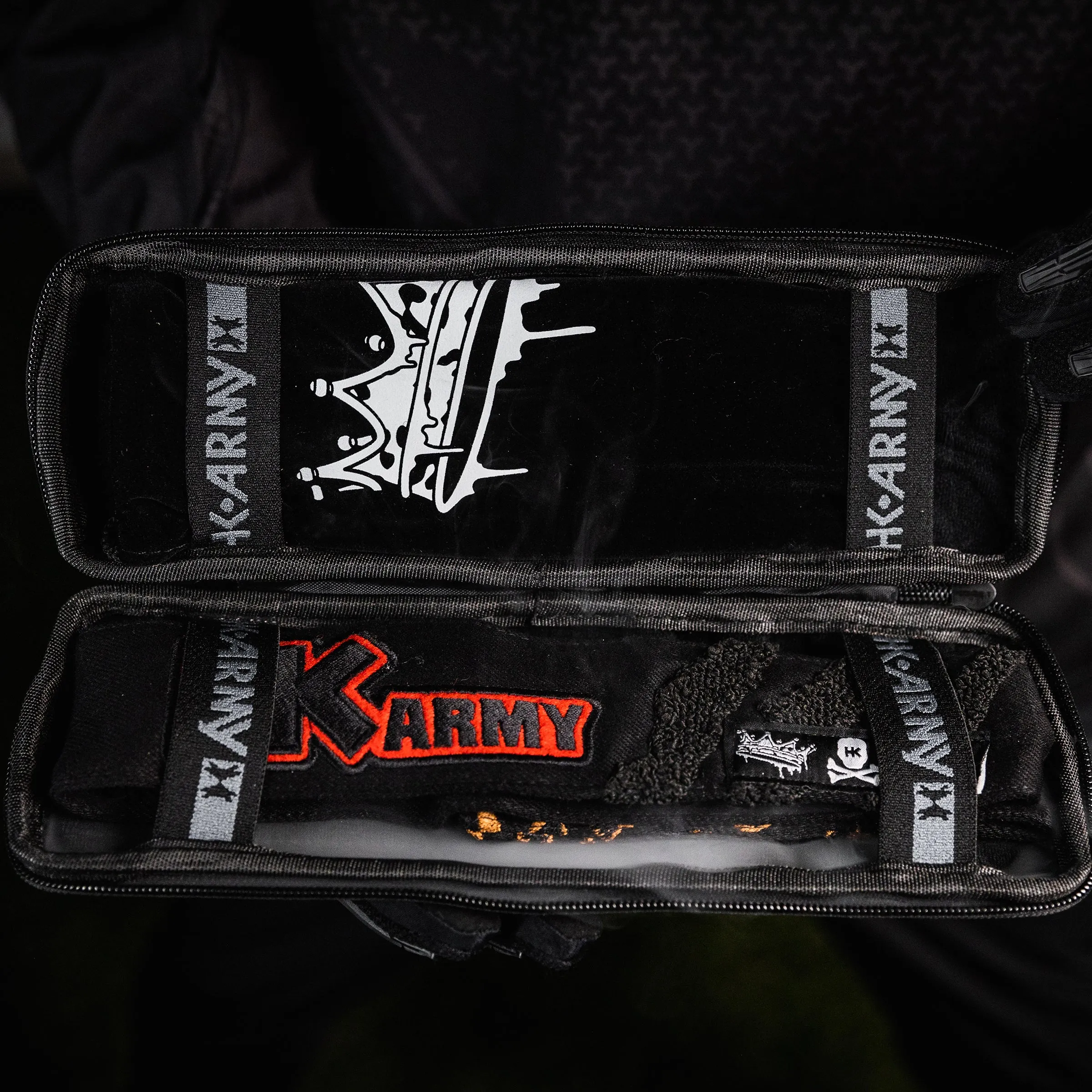[DEADBOX] Leopard King Clawed - Black/Red