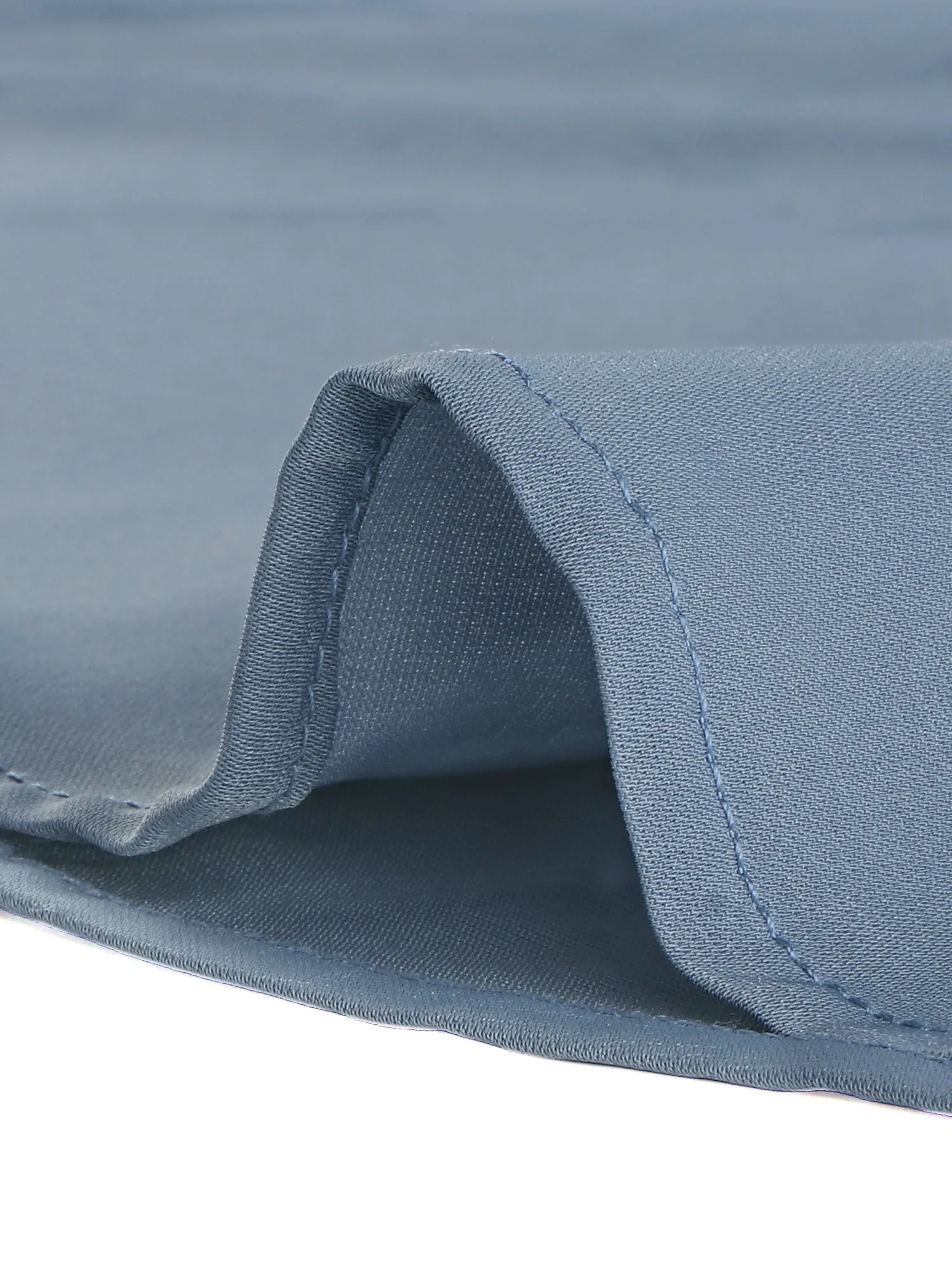 Elegant Contrast Collar 3/4 Sleeve Button Up Tie Neck Shirt