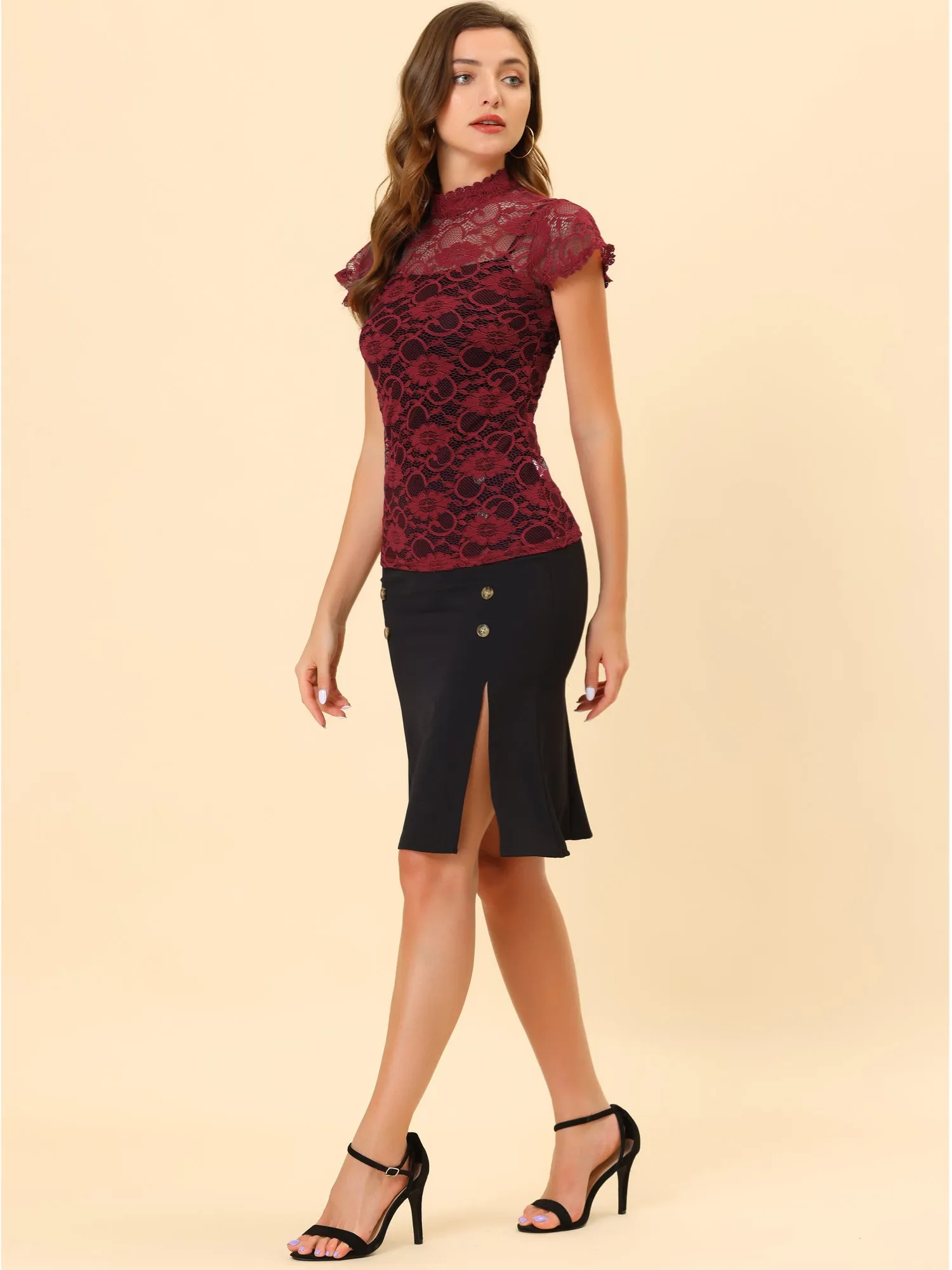 Elegant Floral Lace Short Sleeve Keyhole Back Fitted Blouse