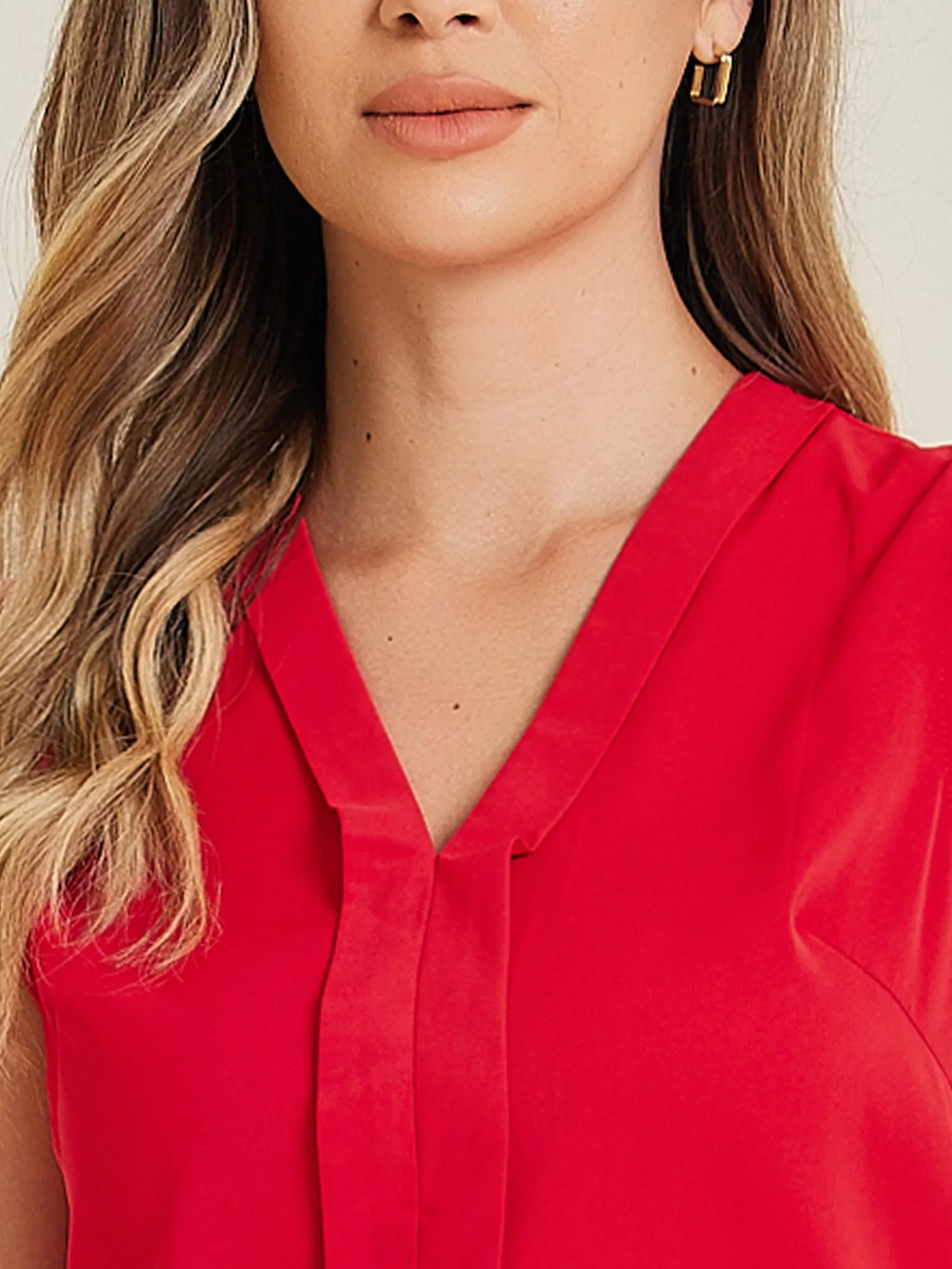 Elegant V Neck Pleated Solid Work Sleeveless Blouse