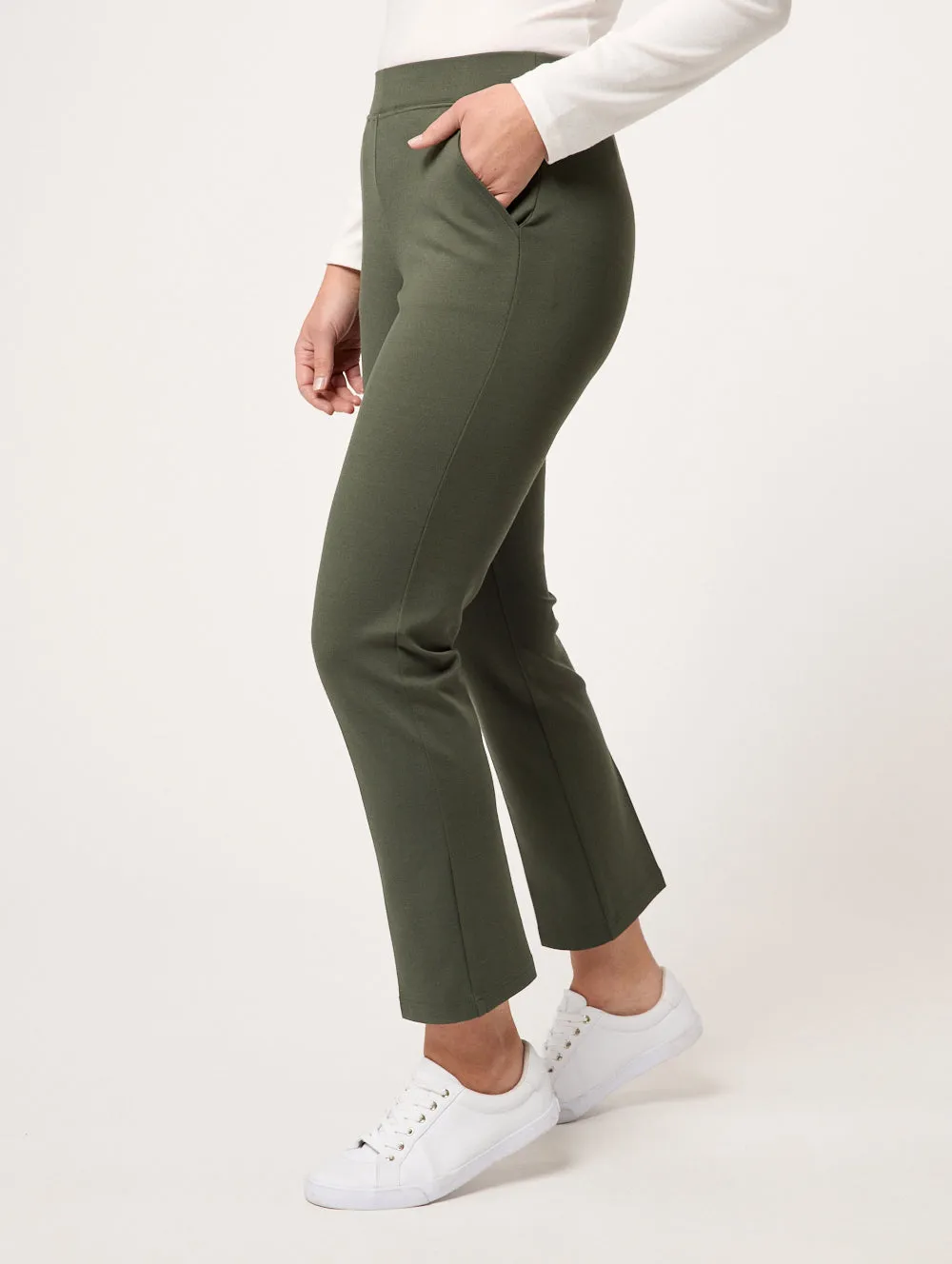 Moda Straight Leg Short Length Pant