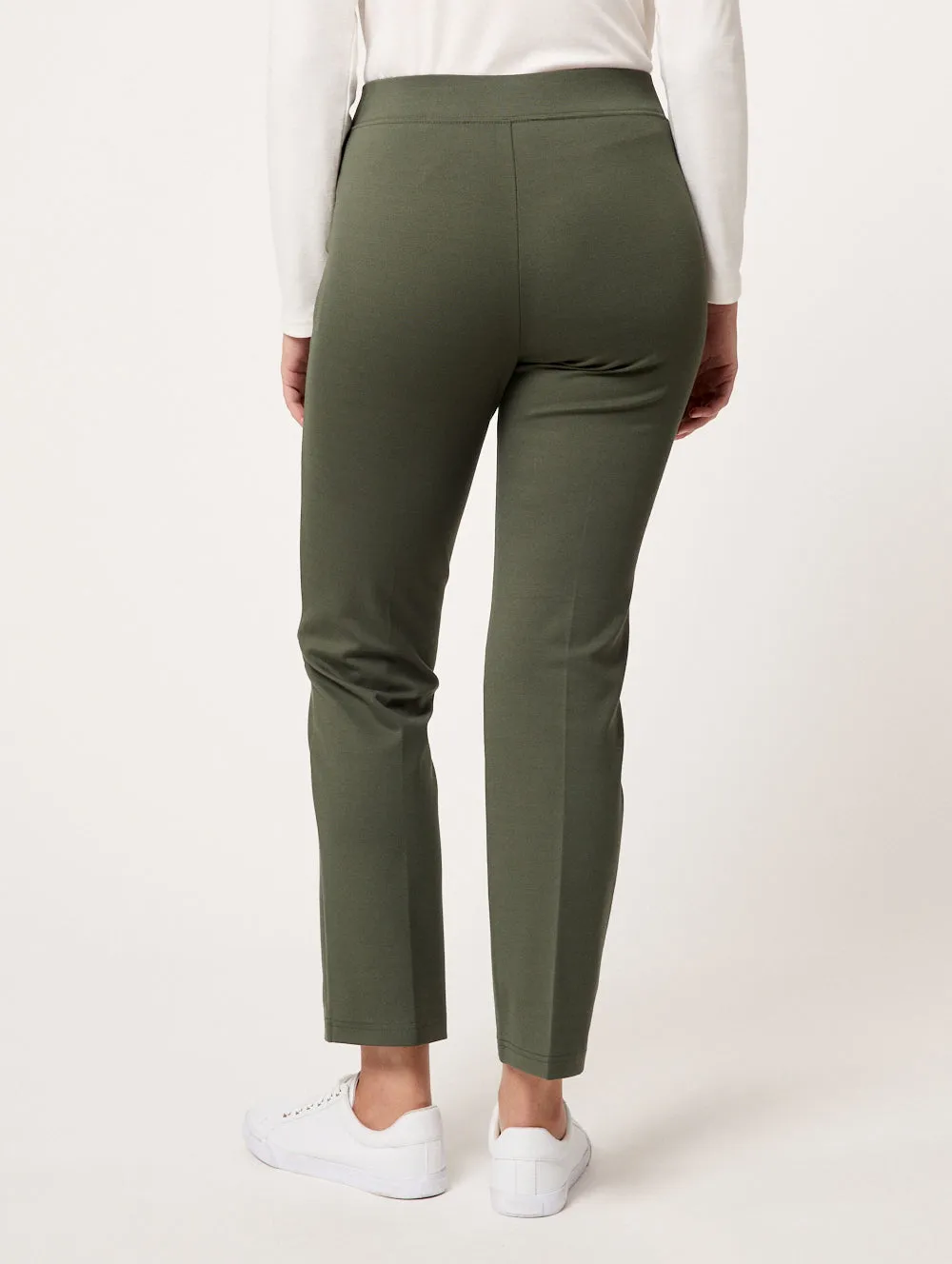 Moda Straight Leg Short Length Pant