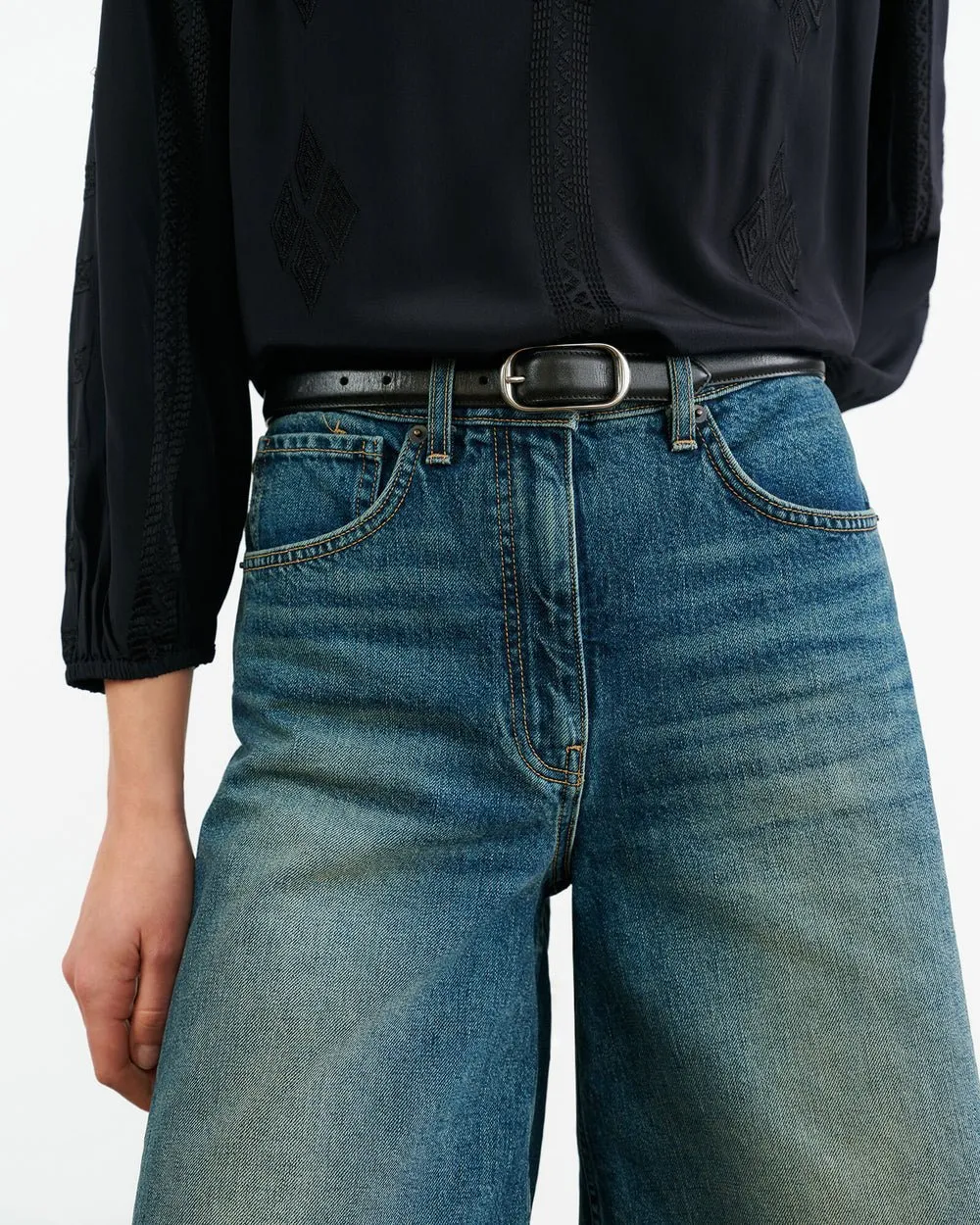 Nili Lotan - Alona Jean Short in Simon Wash