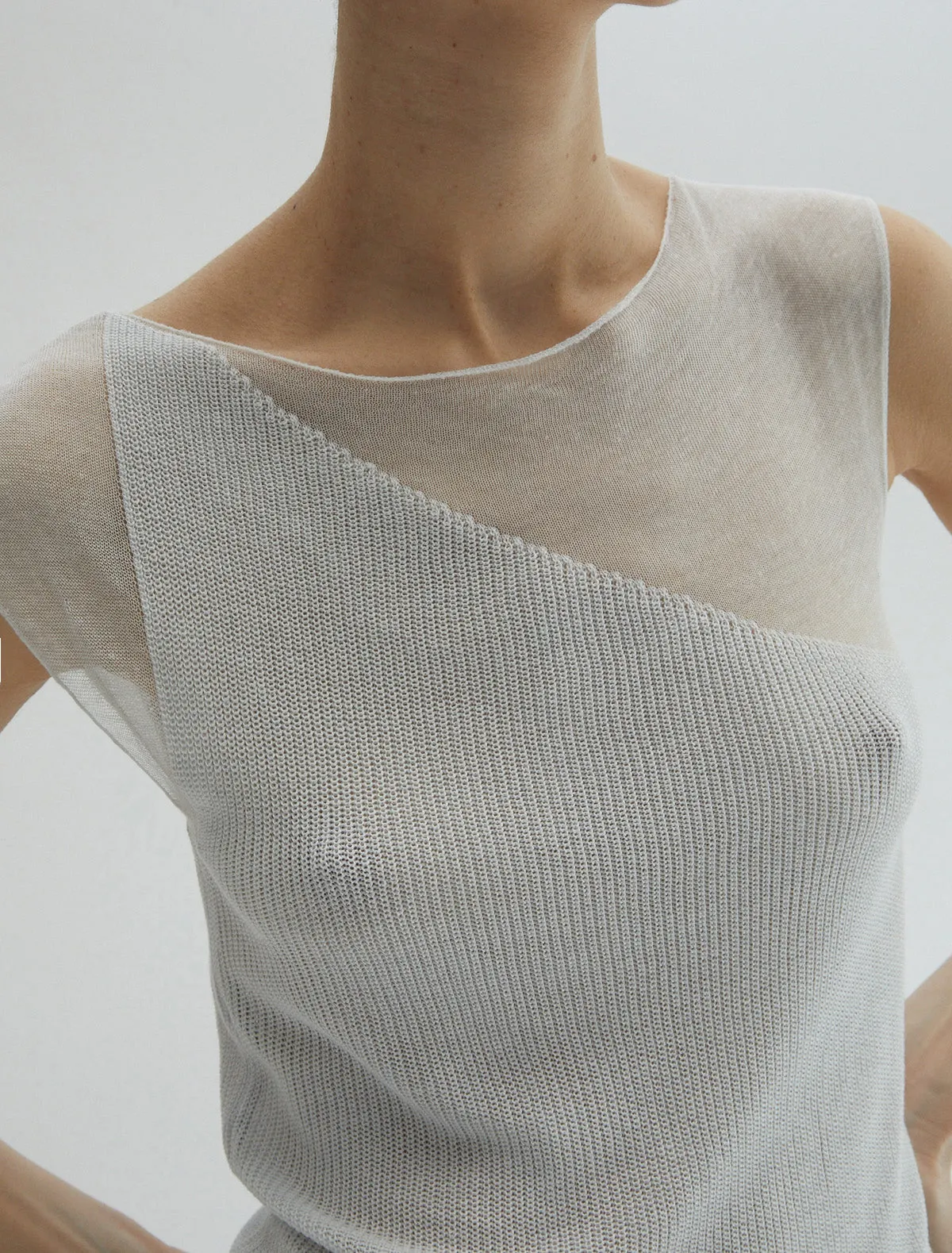 no 2369 / Nomel