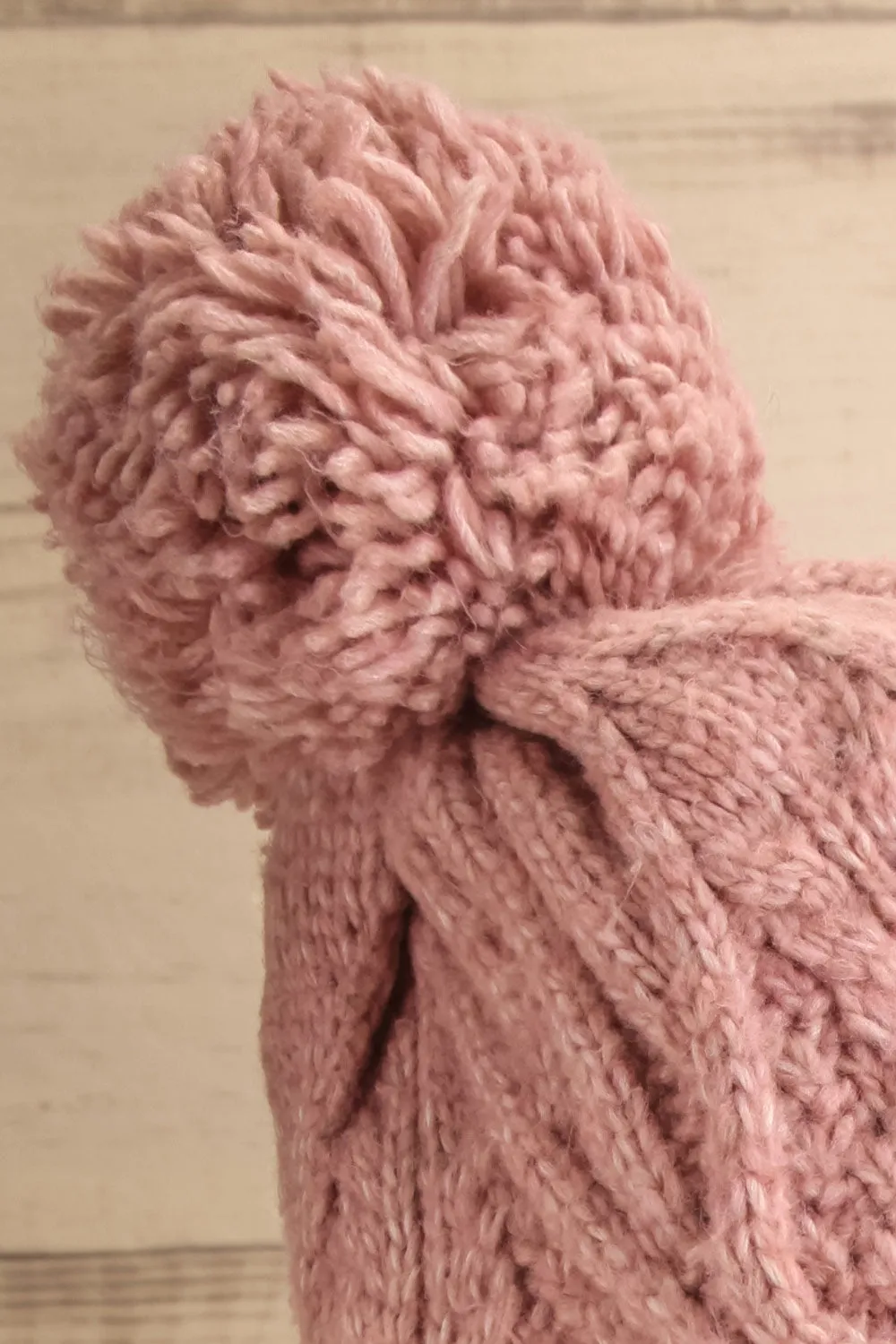Oyonnax Pink | Knit Tuque w/ Pompom