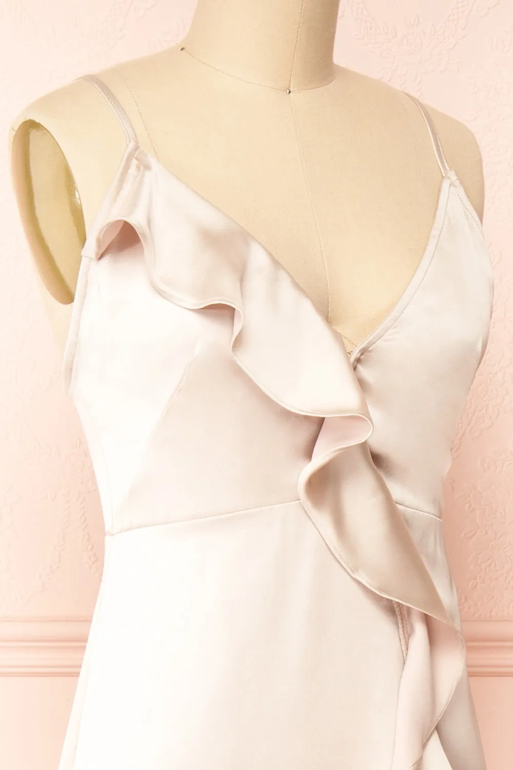Patricia Champagne | Backless Dress w/ Ruffles