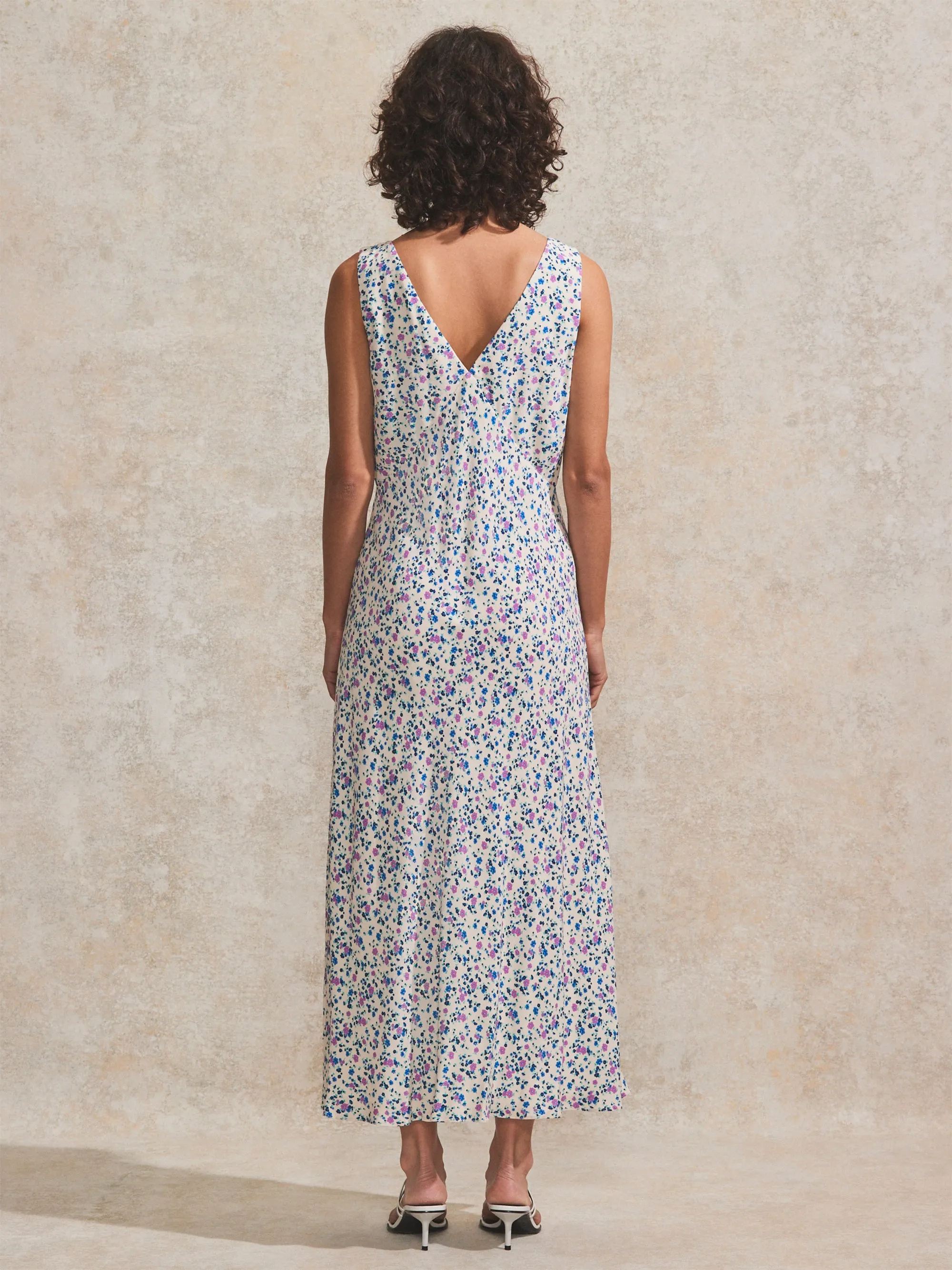 Petite Ditsy-Print V-Neck Midi Dress