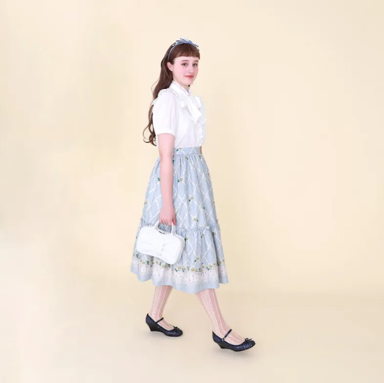 [RESERVATION] Cross Lace Marguerite Skirt