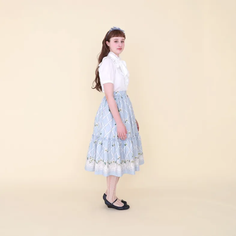 [RESERVATION] Cross Lace Marguerite Skirt