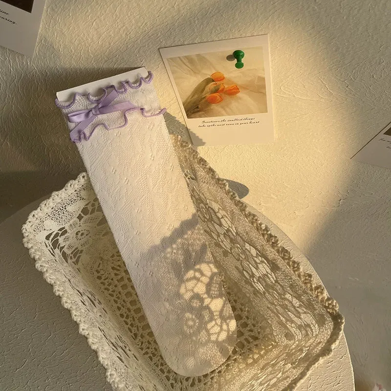 Ruffled Edge Lace Socks