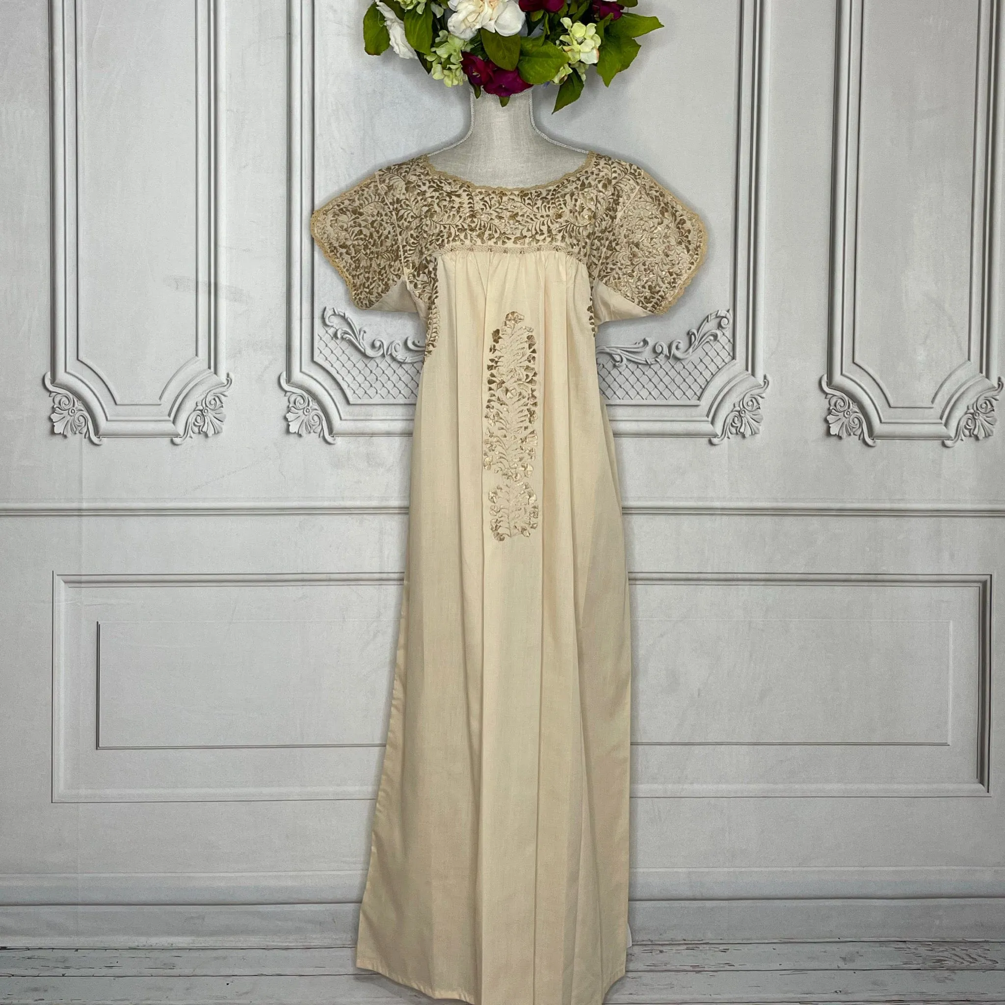 San Antonino Gala Dress - Long Gold