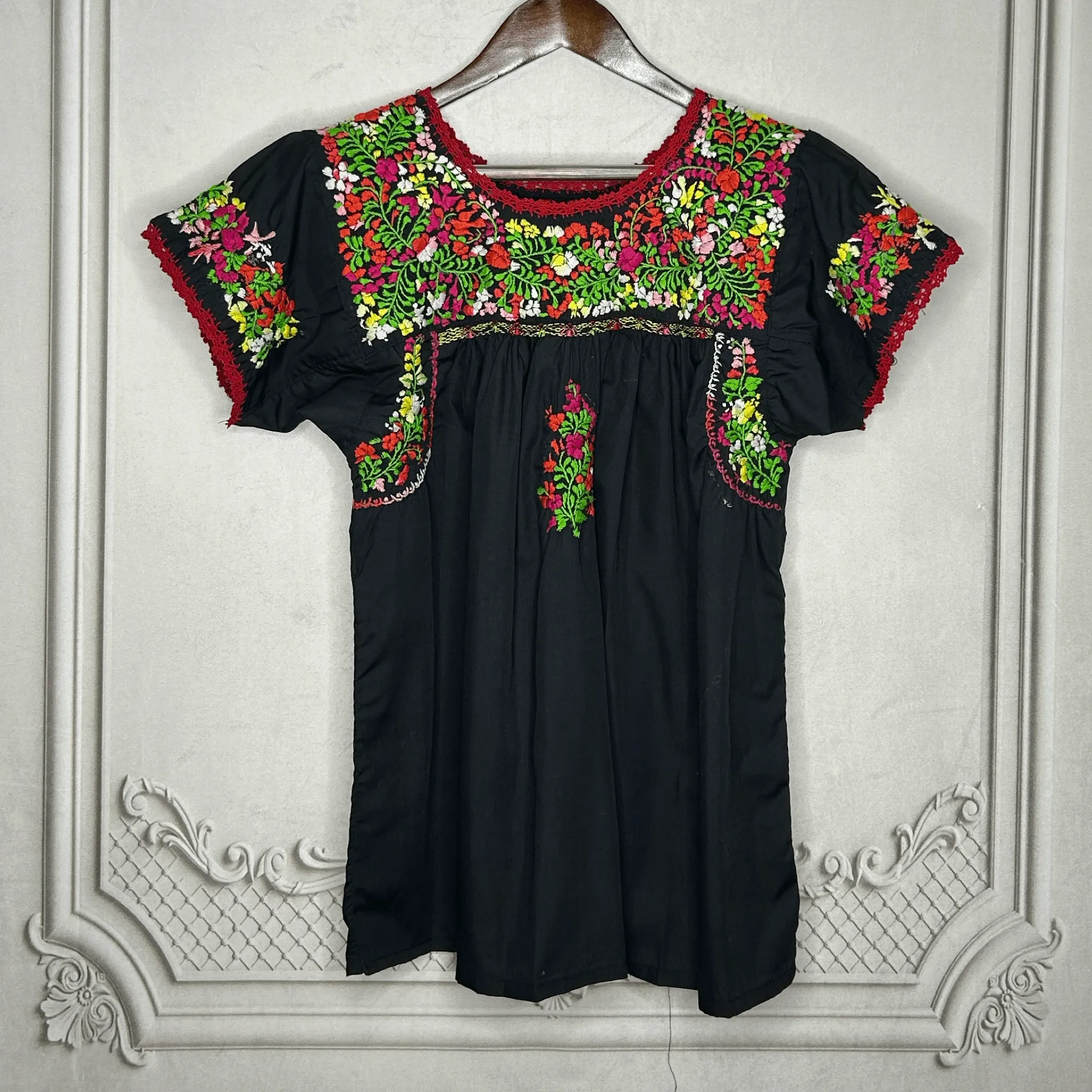 San Antonino Short Sleeve Blouse - El Jardin Cotton Embroidery