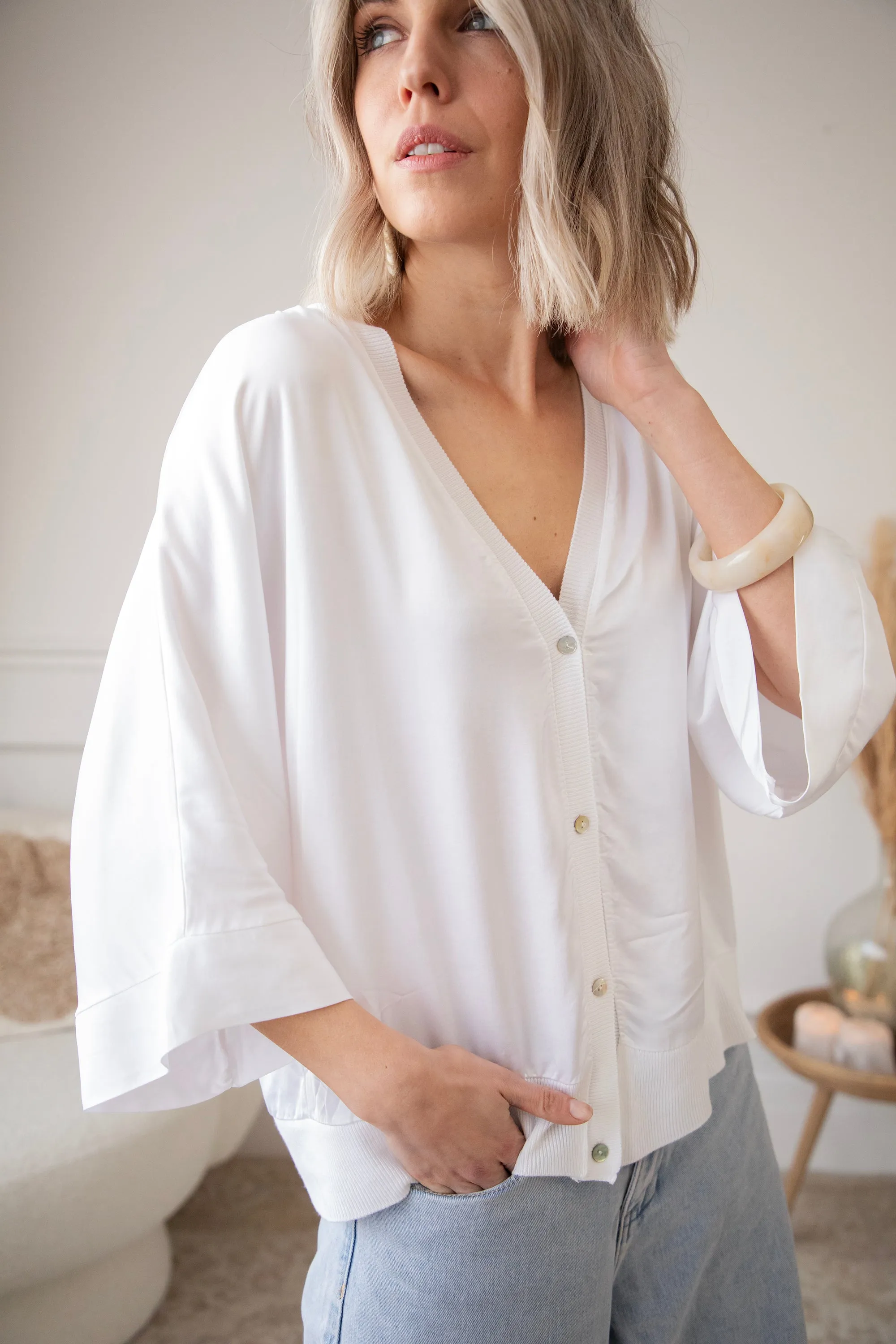 Satiny Lou White - Blouse