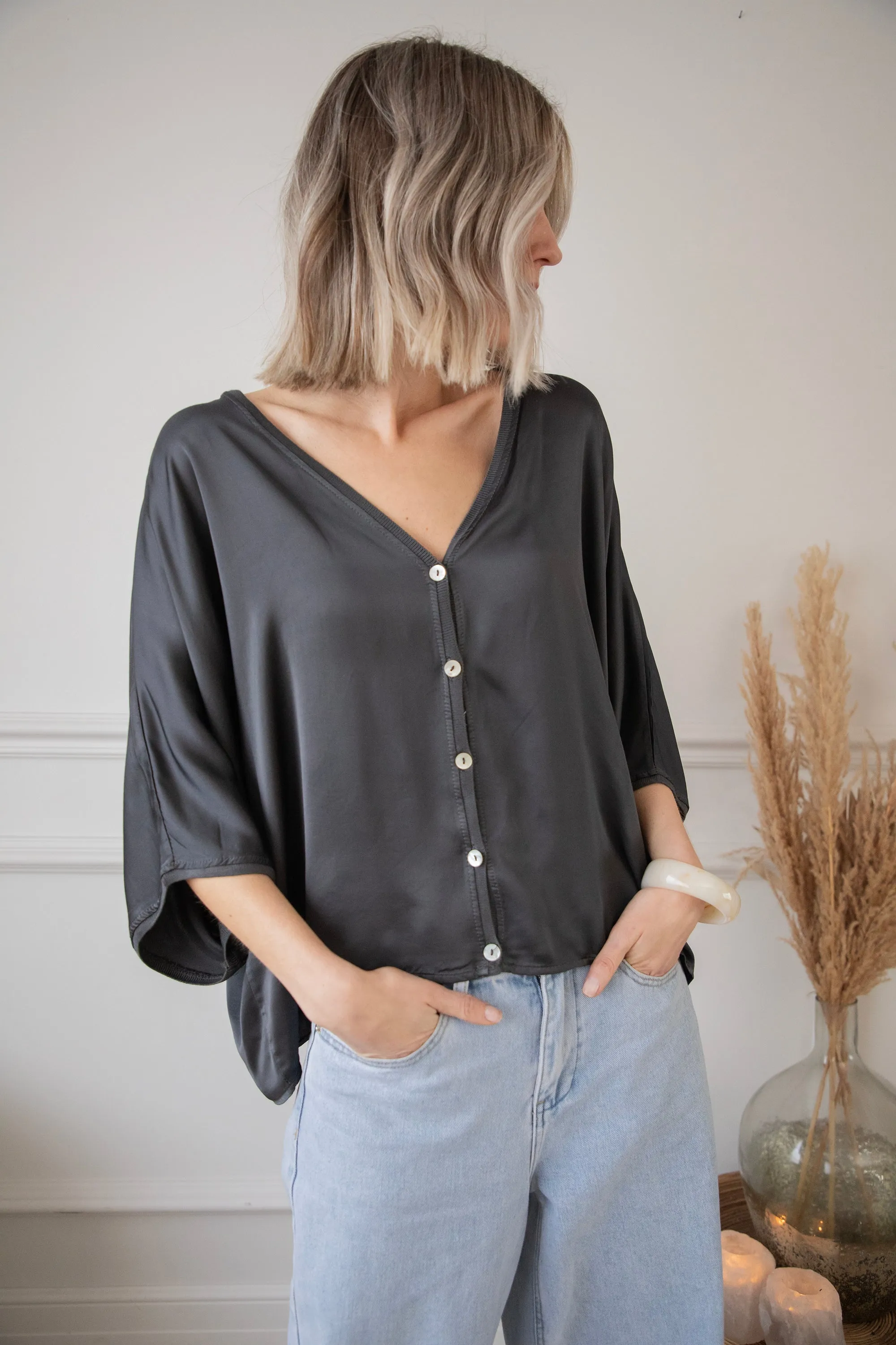 Satiny Sue Black - Blouse