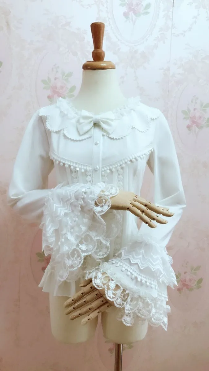 Scallop Collar Long Sleeve Blouse