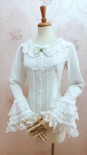 Scallop Collar Long Sleeve Blouse