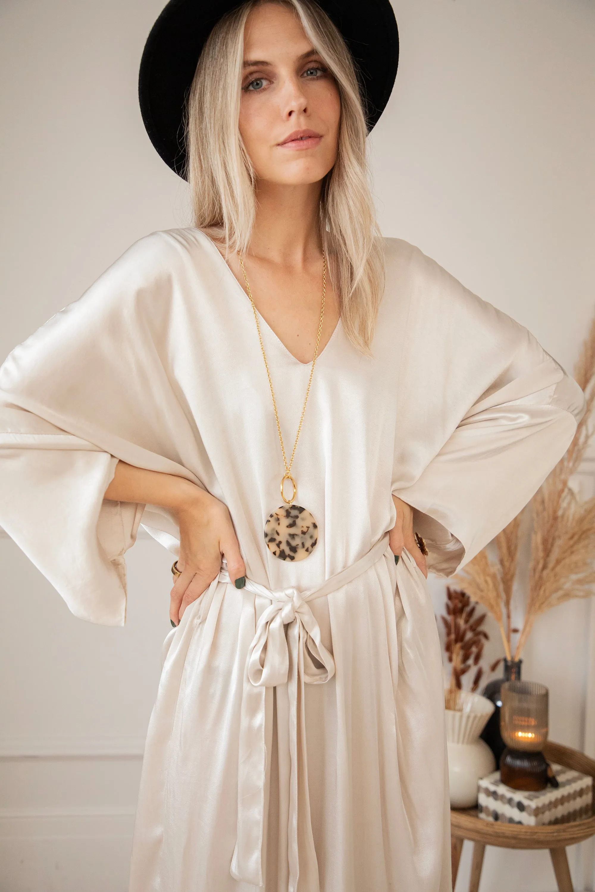 Silky Moments Beige - Maxi Jurk