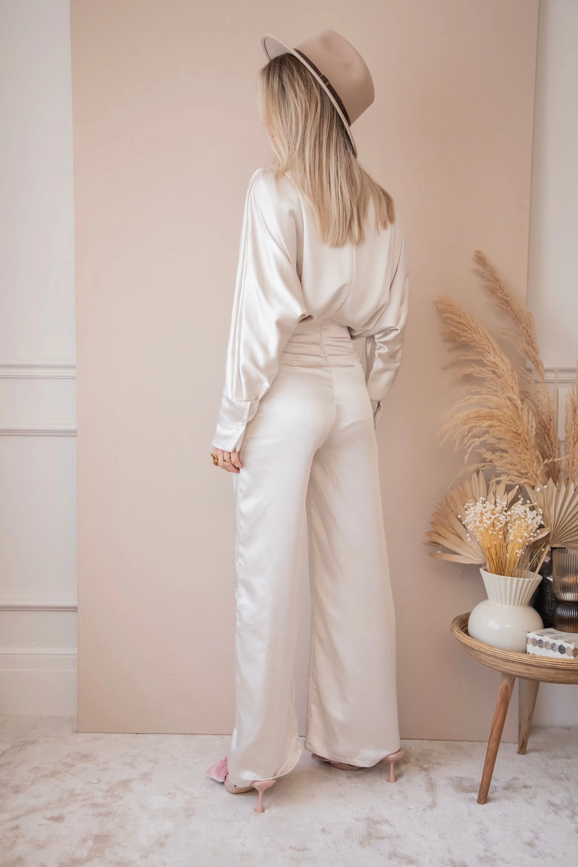 Silky Sue Beige - Jumpsuit