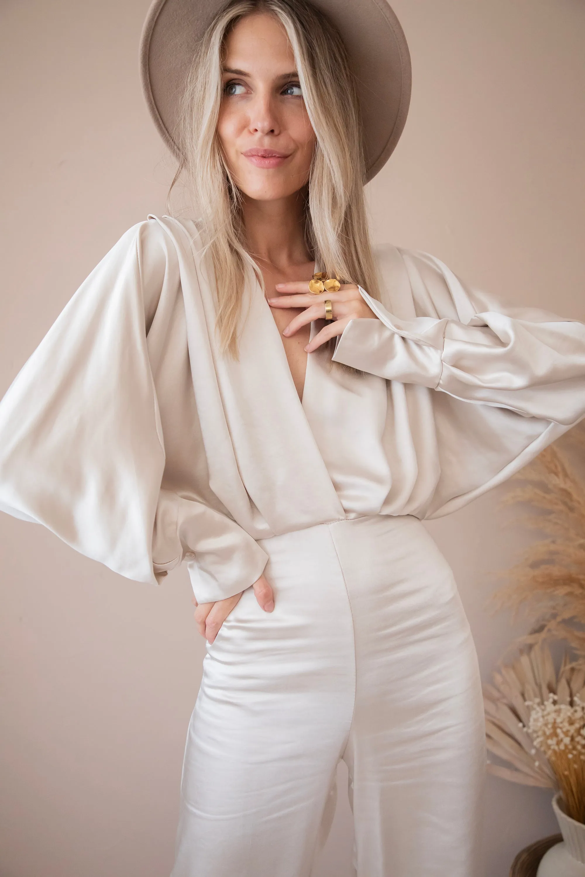 Silky Sue Beige - Jumpsuit