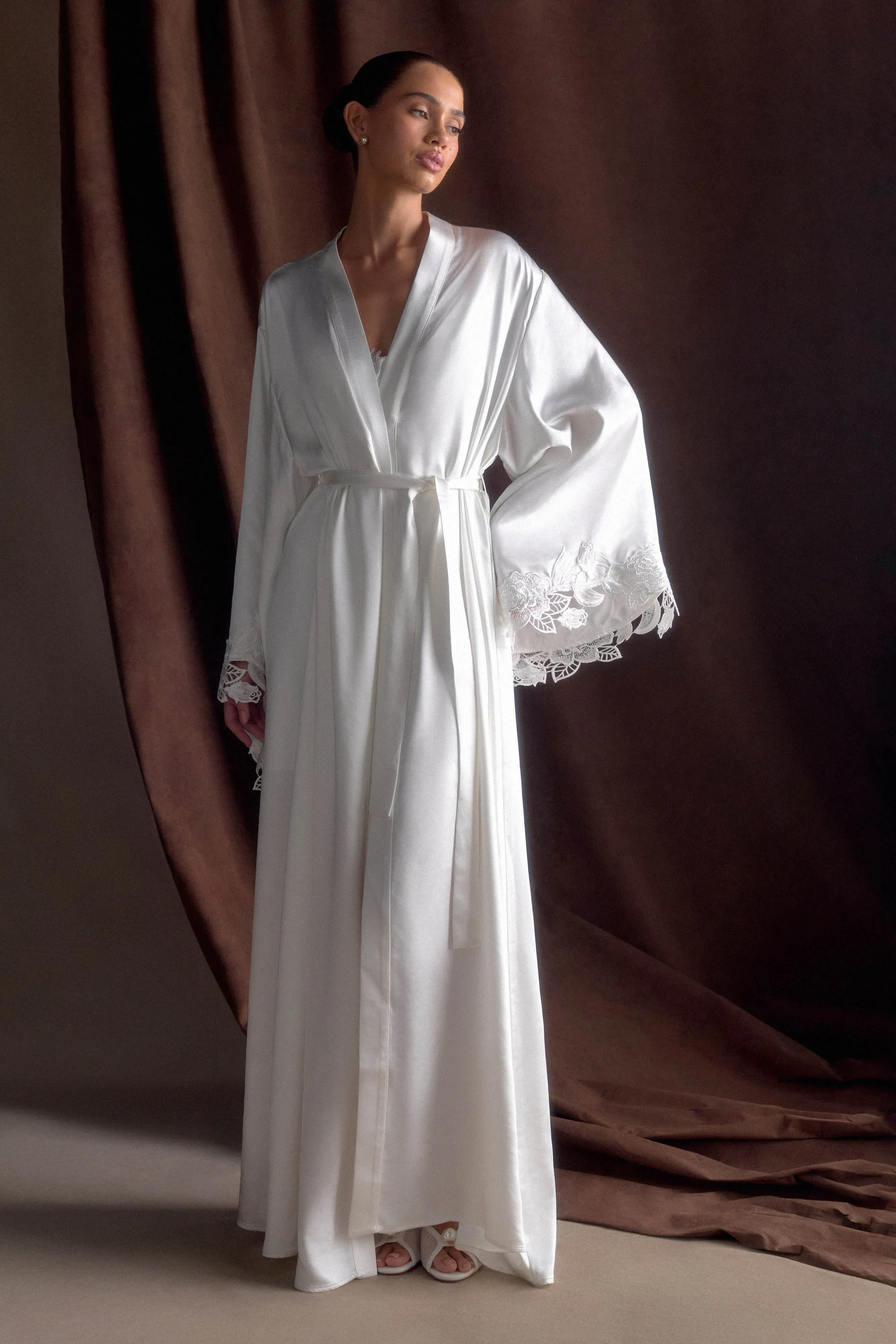 Sullivan Satin Bridal Robe With Lace - Ivory