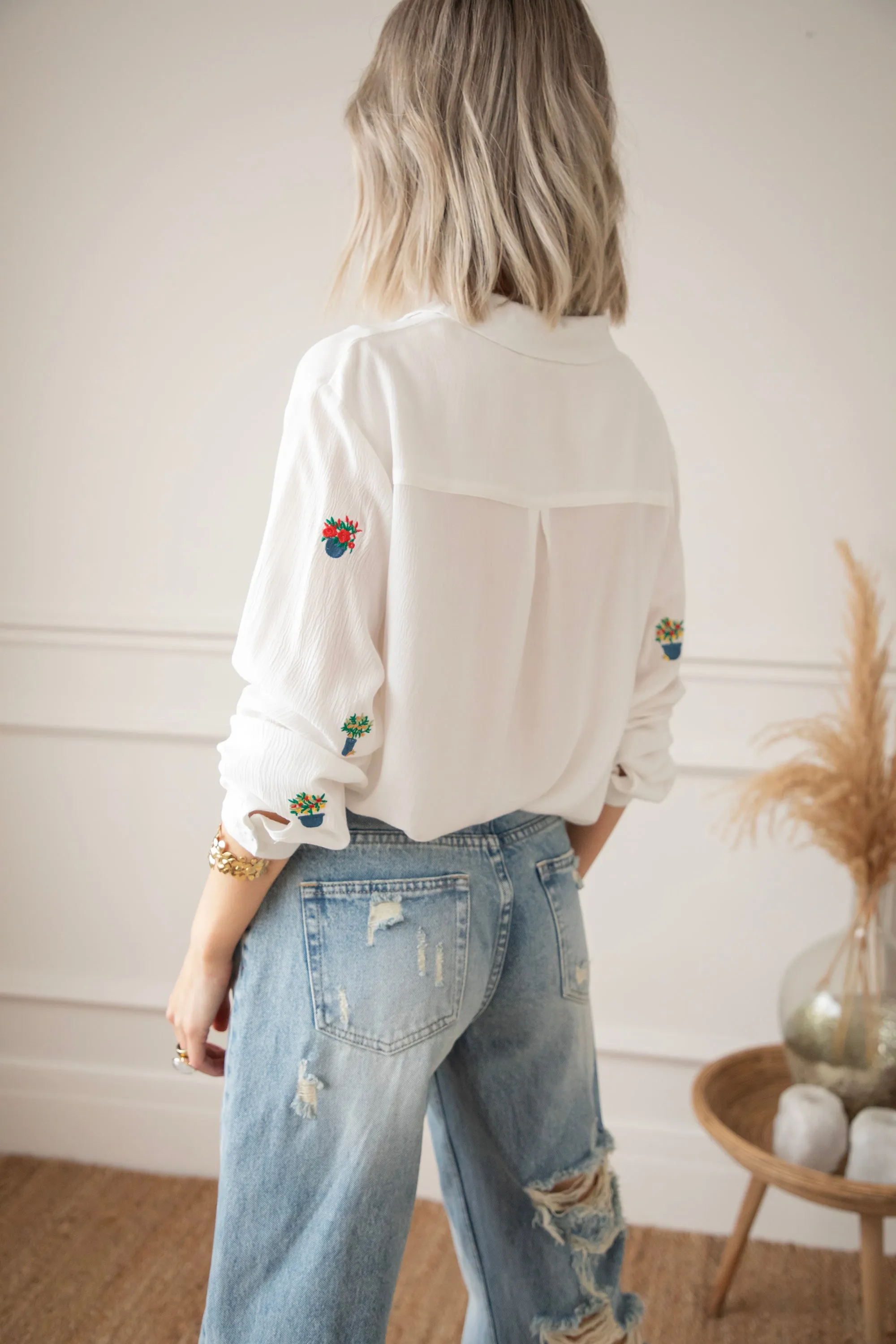 Surrounded By Plants White - Blouse
