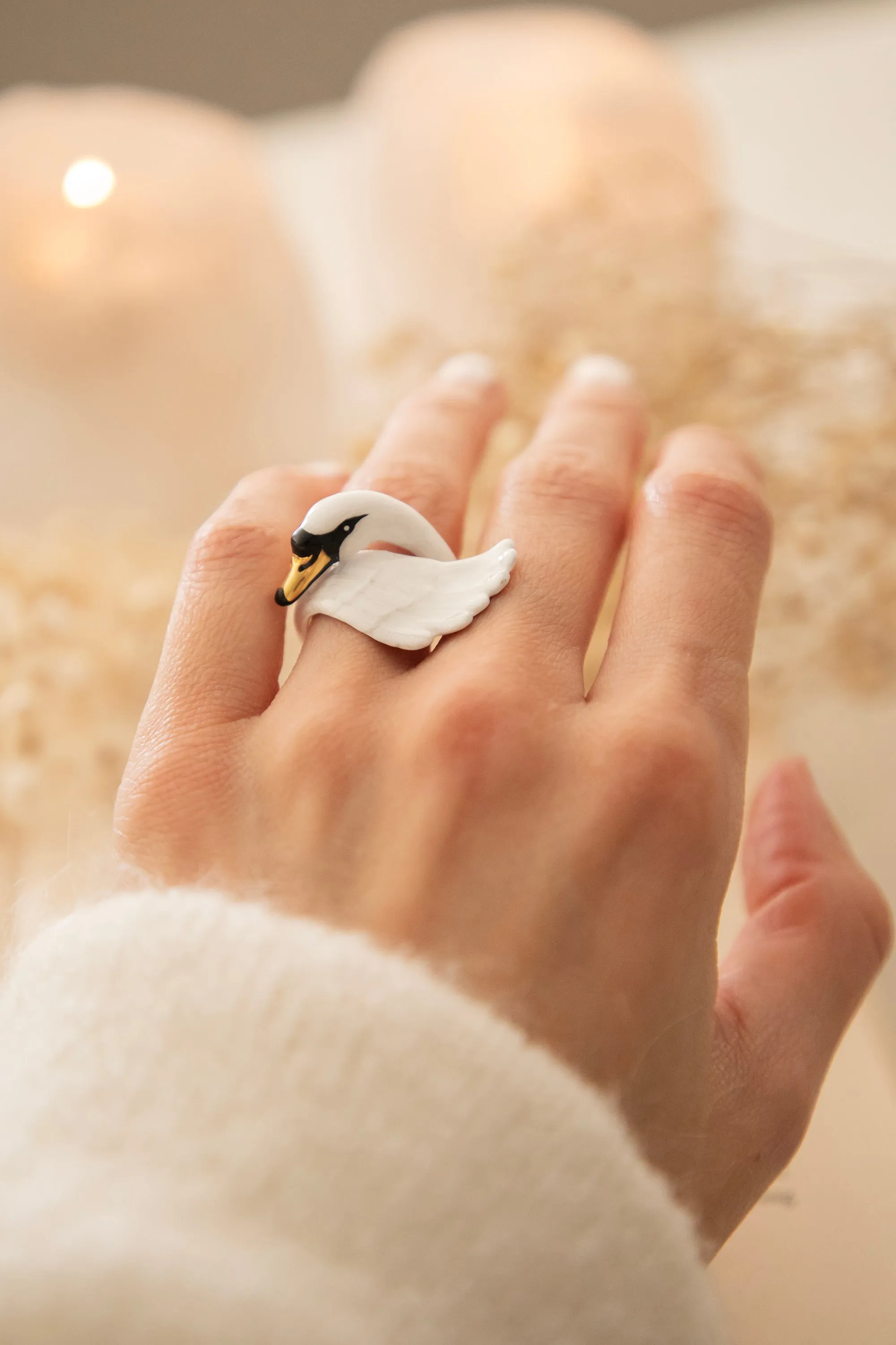 Swan White - Ring