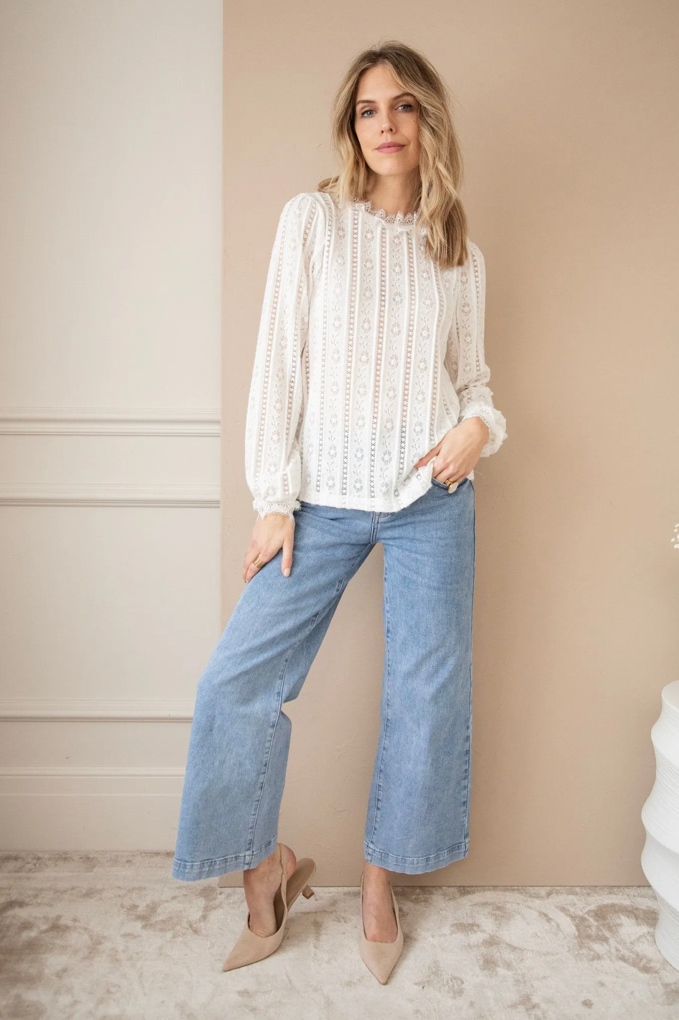The Elegance Of Lace White - Blouse