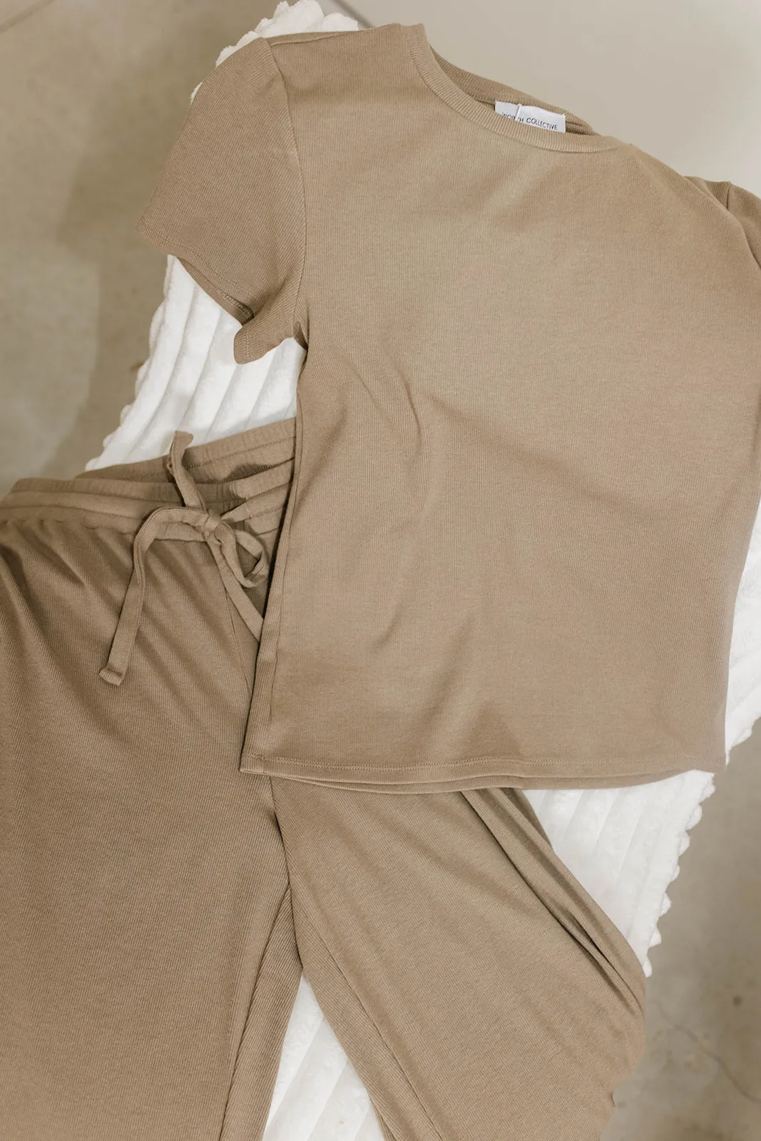 The Muse Knit Ribbed Short Sleeve Top & Pants Set in Mocha