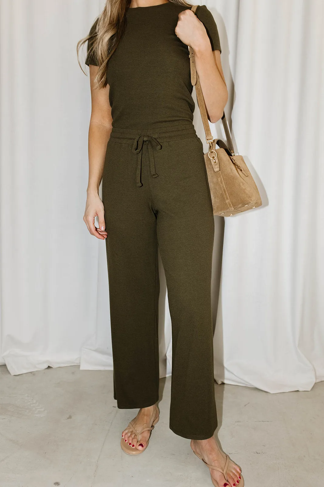 The Muse Knit Ribbed Short Sleeve Top & Pants Set in Olive