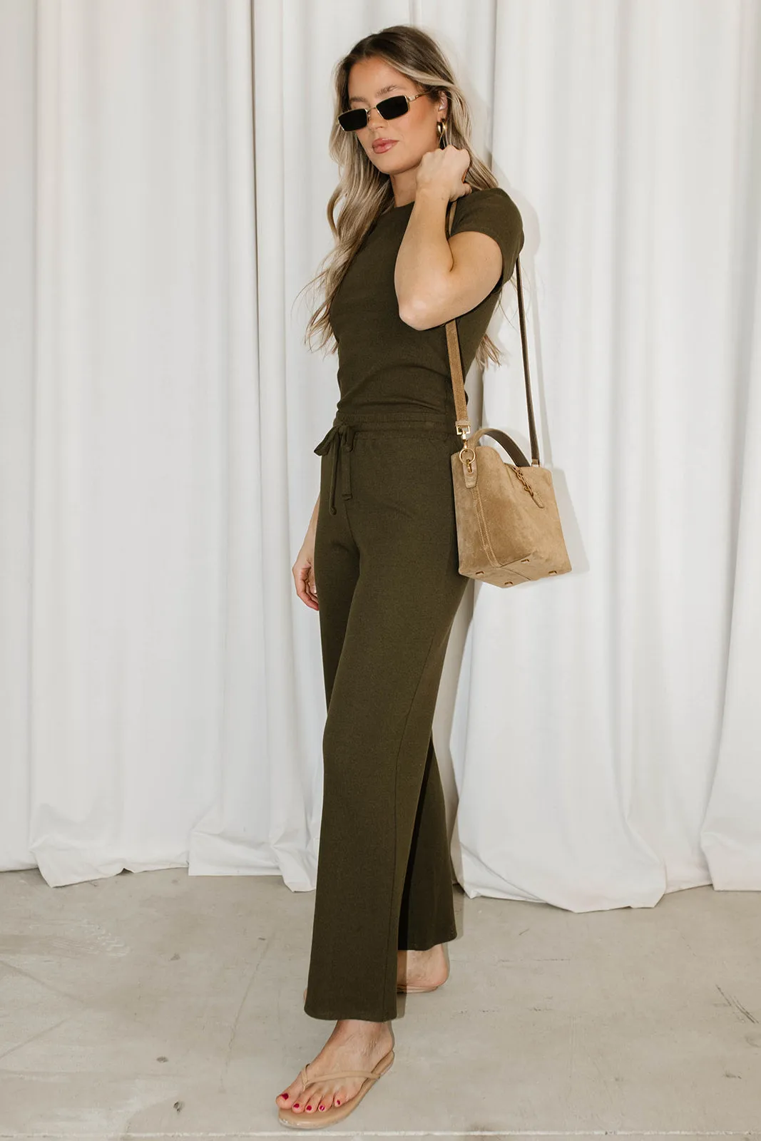 The Muse Knit Ribbed Short Sleeve Top & Pants Set in Olive