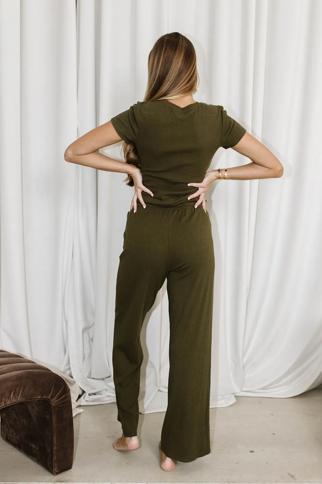 The Muse Knit Ribbed Short Sleeve Top & Pants Set in Olive