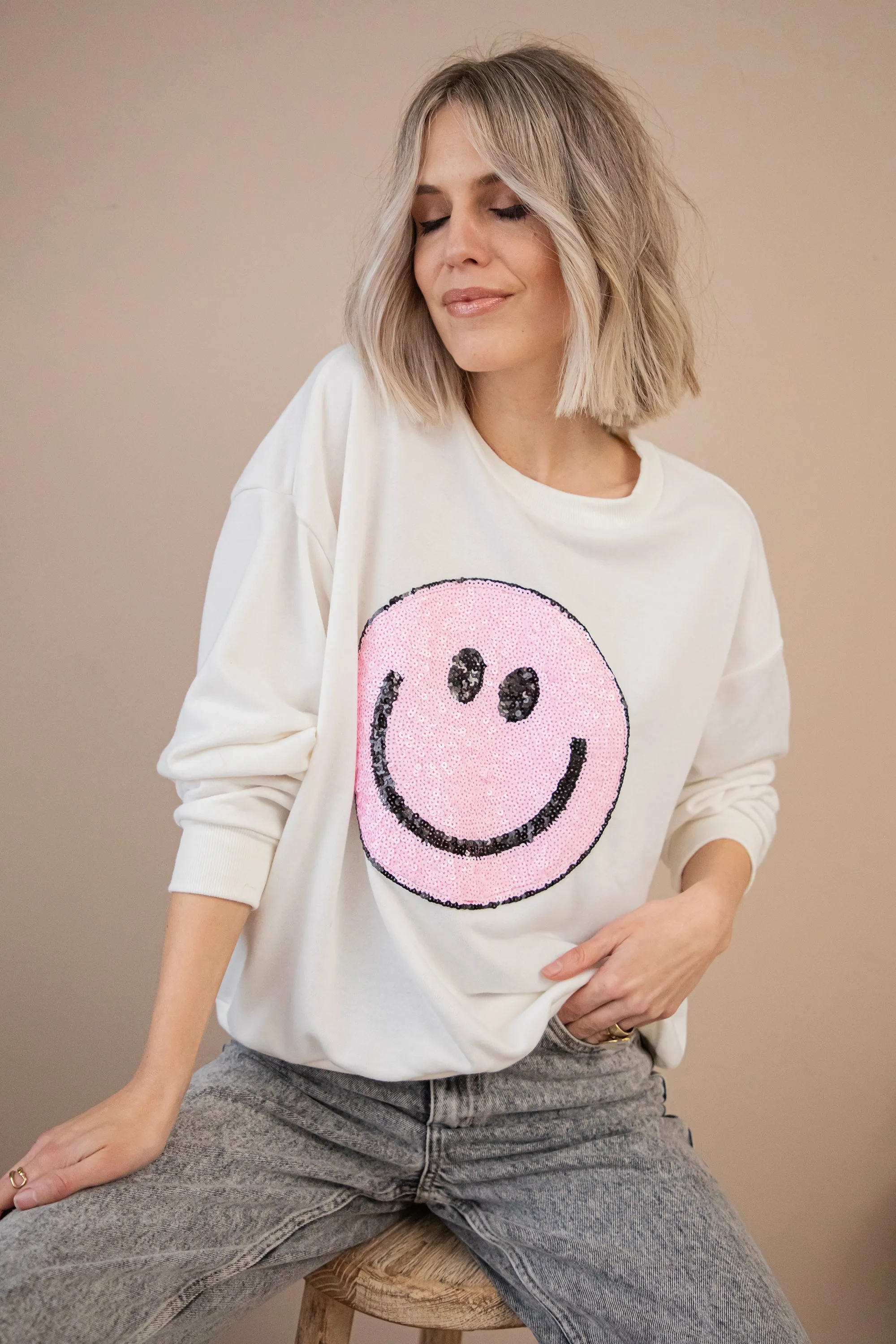 The One With The Smile Off White/Pink - Sweater