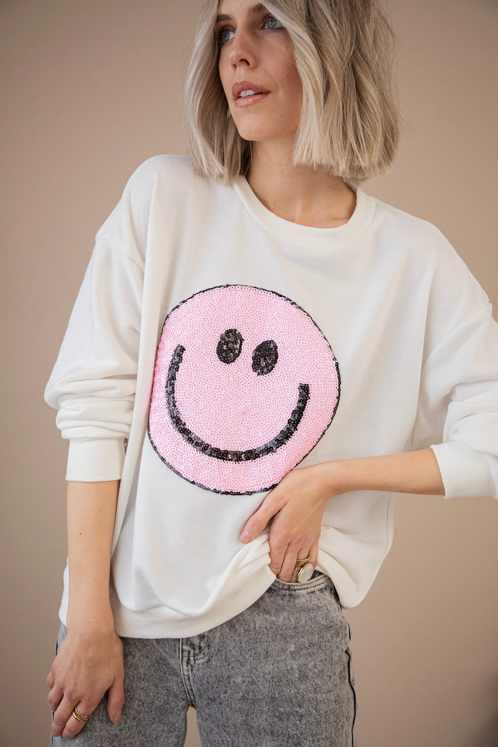 The One With The Smile Off White/Pink - Sweater