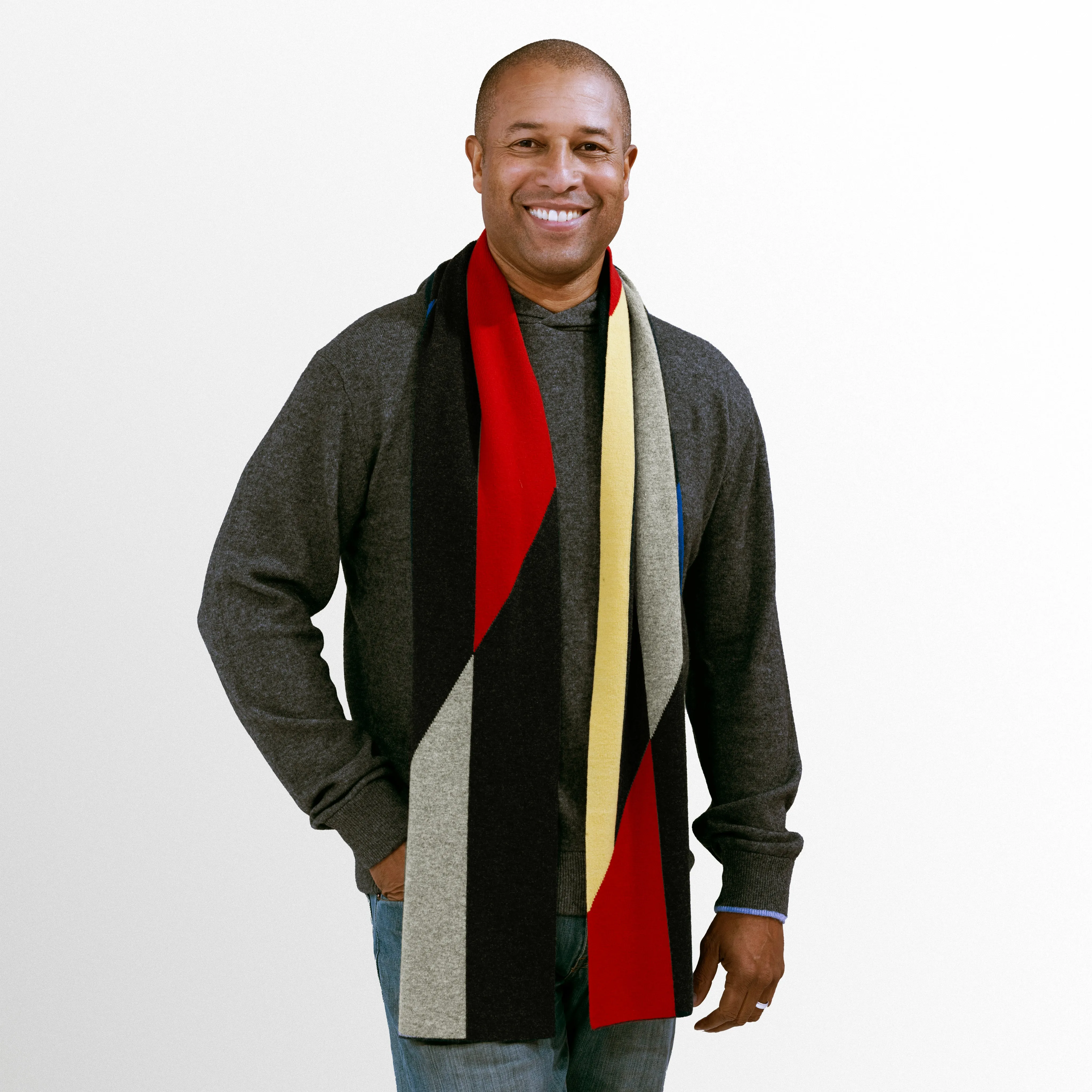 V-Series Bold Rhombus Scarf