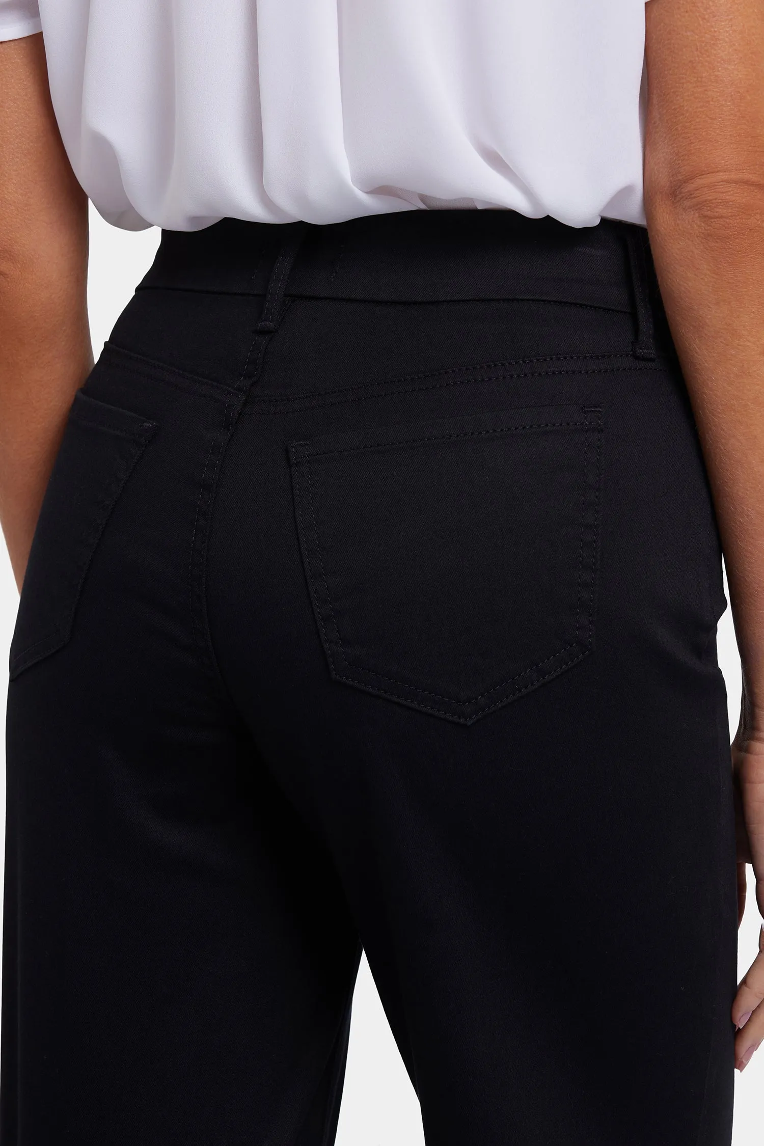 Waist-Match™ Teresa Wide Leg Ankle Jeans - Black