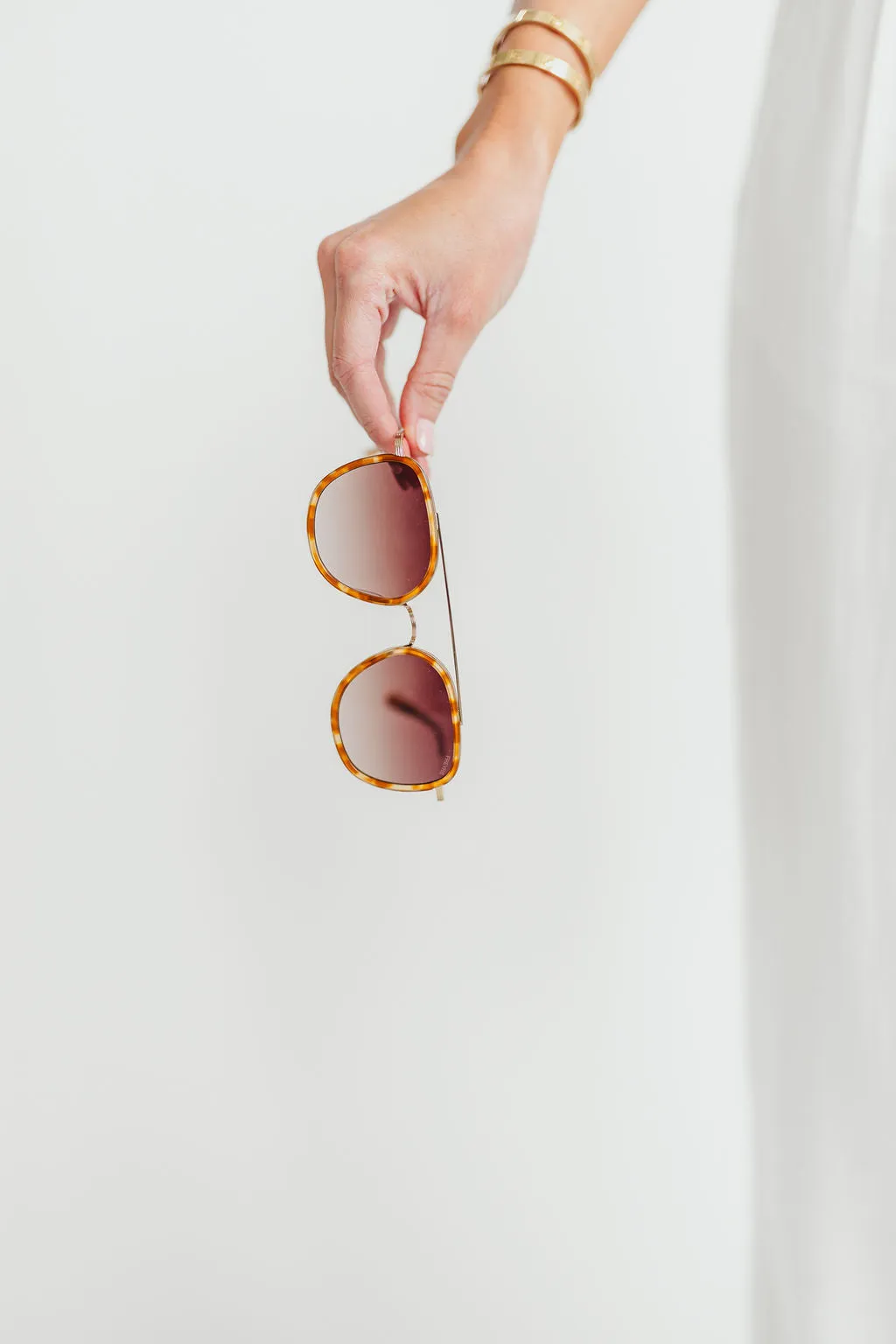 Weston Acetate Round Sunglasses in Light Tortoise/Brown