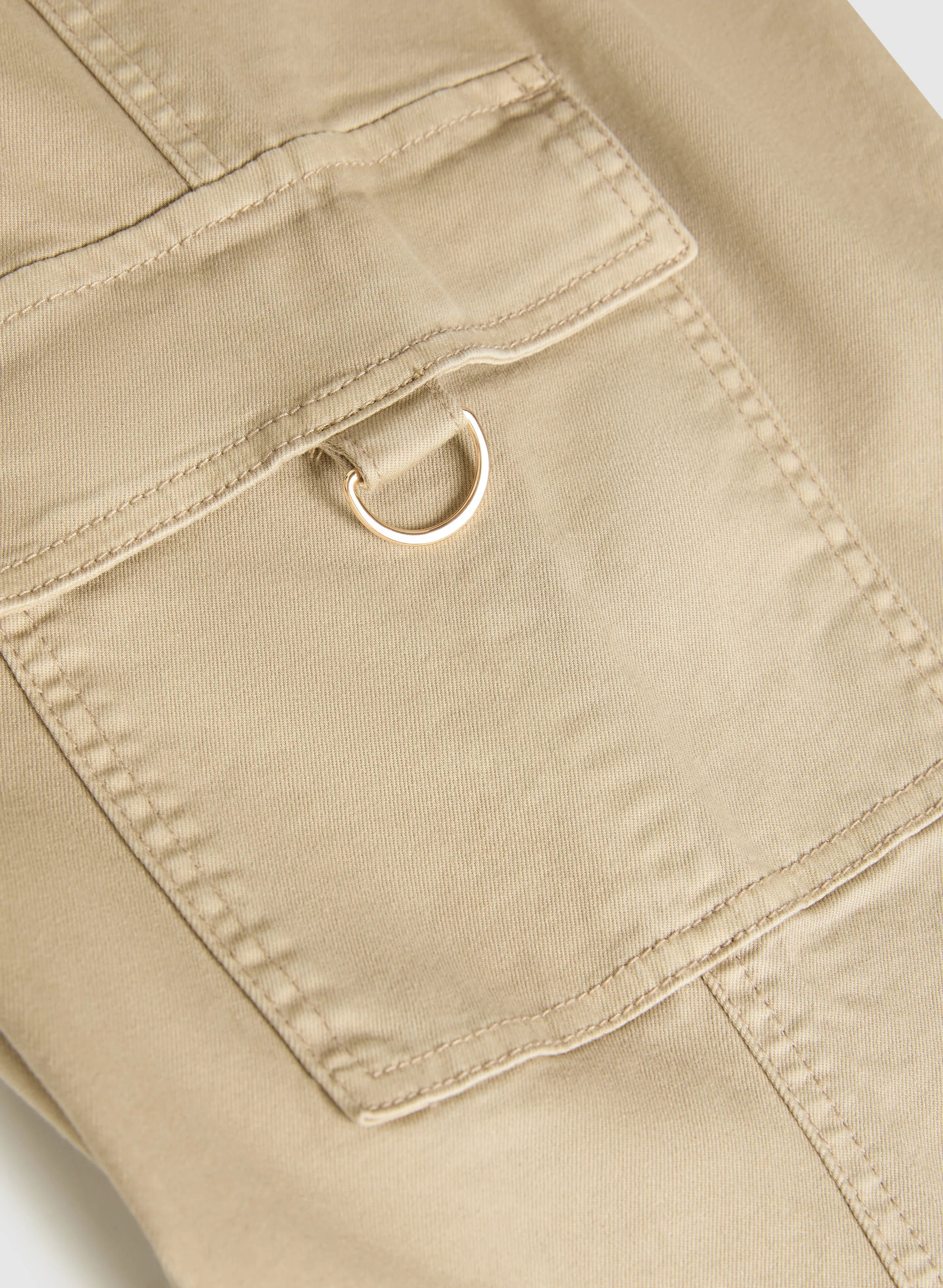 Wide-Leg Cargo Pants