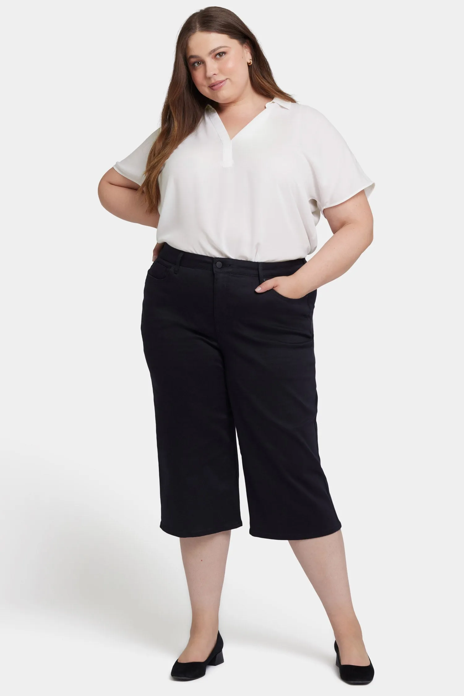 Wide Leg Pedal Pusher Jeans In Plus Size - Black
