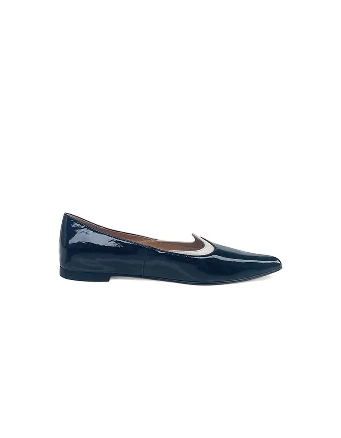 Yibbie Black/Milk Patent Leather Flats