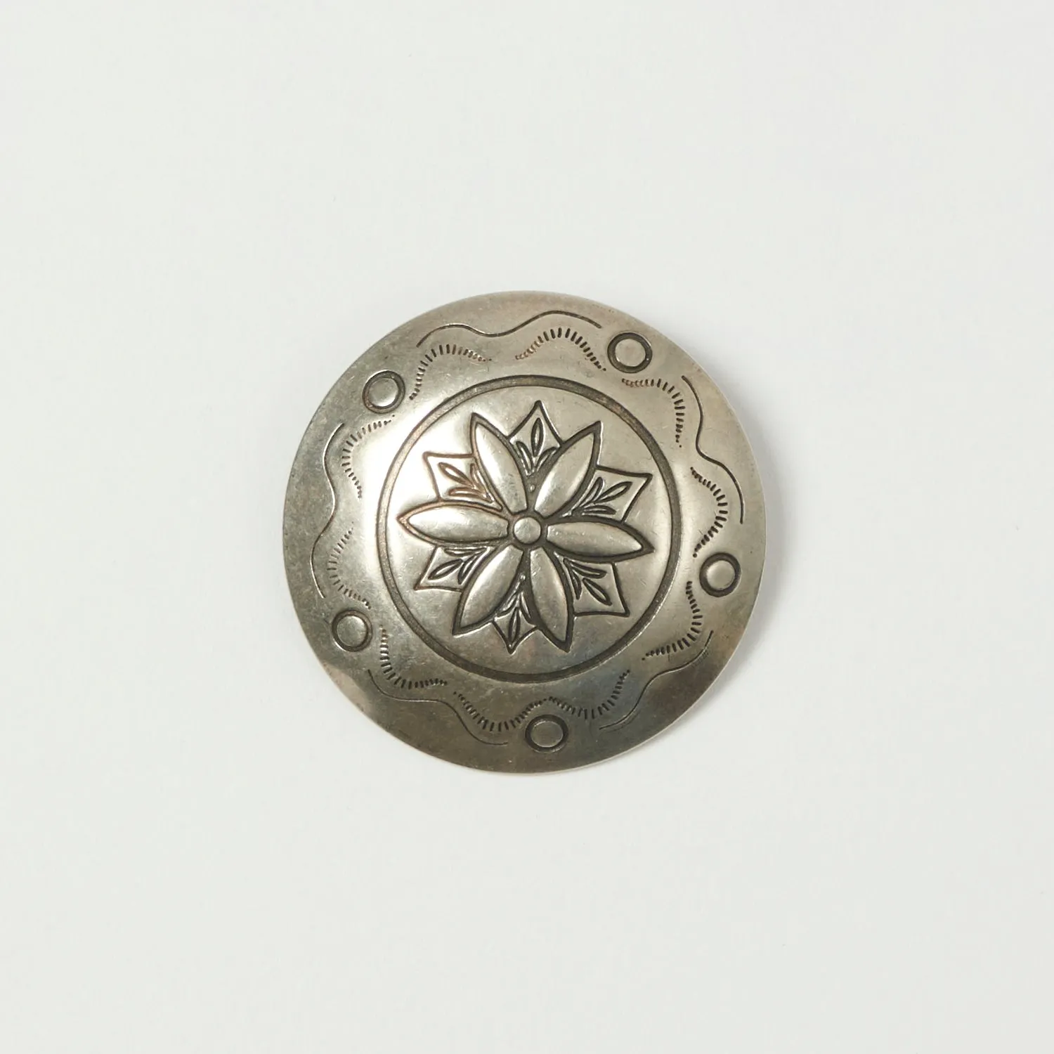 Yuketen 1 1/2 Concho Pin - Nickel Silver